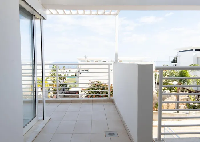 Wealthystays Niceday Hill