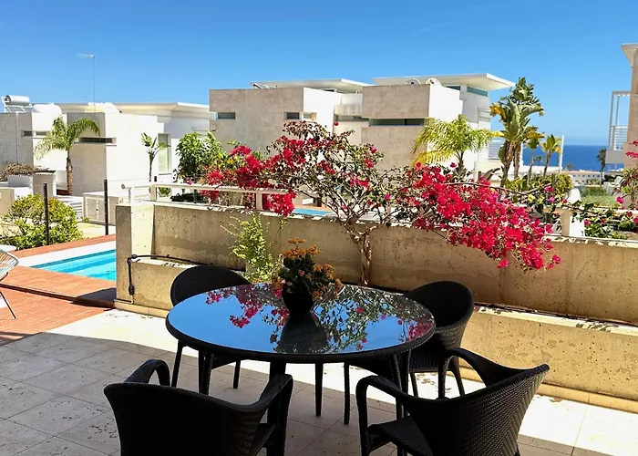 Wealthystays Niceday Hill *