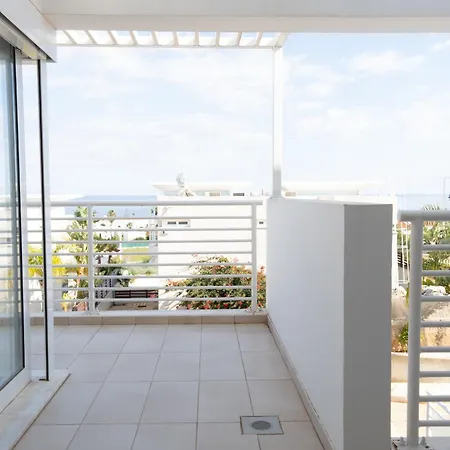 Wealthystays Niceday Hill