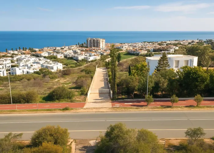 Wealthystays Niceday Hill Villa Protaras